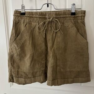 Universal Thread High Waist Olive Women's Shorts